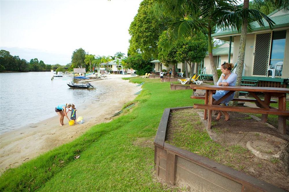 Maroochy Waterfront Motel Sunshine Coast 외부 사진