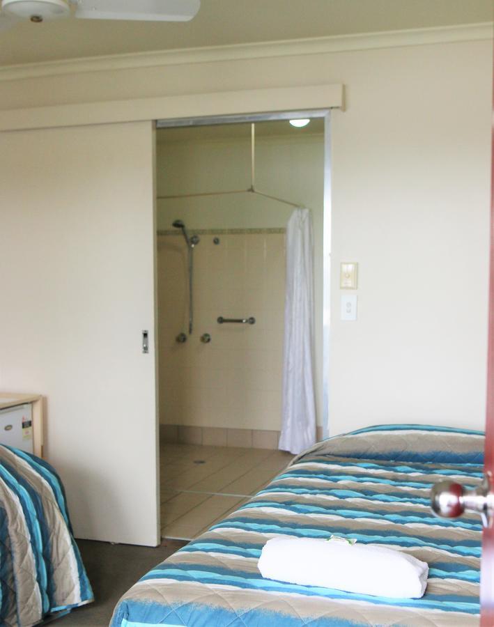 Maroochy Waterfront Motel Sunshine Coast 외부 사진