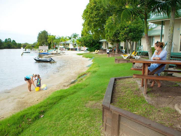 Maroochy Waterfront Motel Sunshine Coast 외부 사진