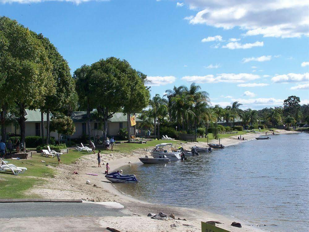 Maroochy Waterfront Motel Sunshine Coast 외부 사진